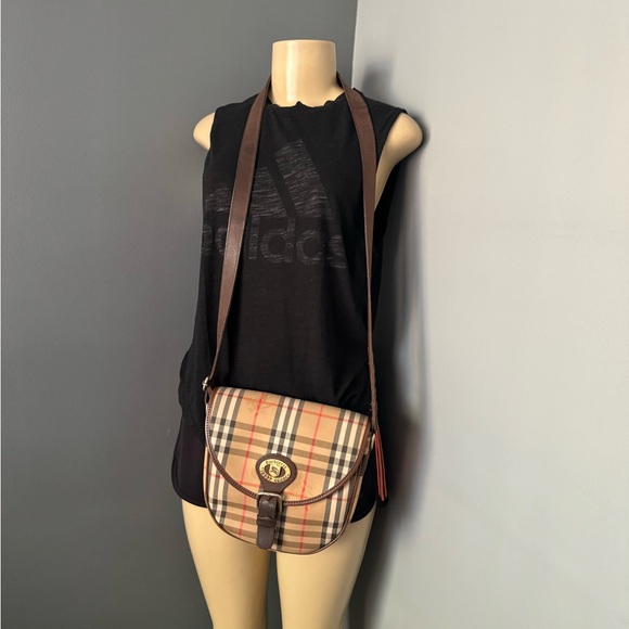 Burberrys crossbody bag - Picture 3 of 13